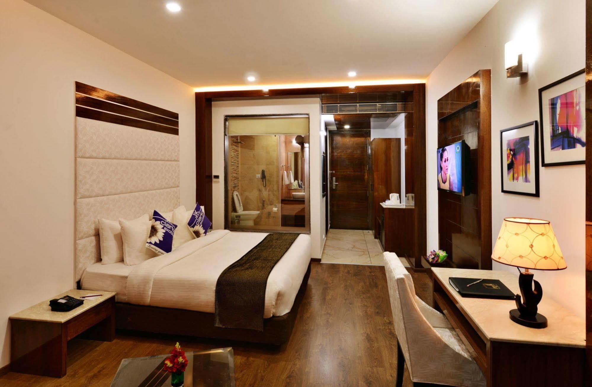 Jk Clarks Exotica Hotel Dalhousie Luaran gambar